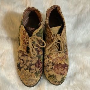 Gorgeous Tapestry Booties